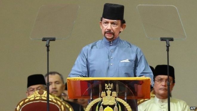 Brunei Darussalam Sultan Implimenting Sharia Law